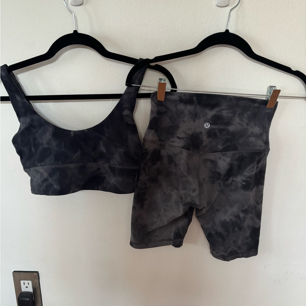Lululemon size 4 acid wash set (align) worn once